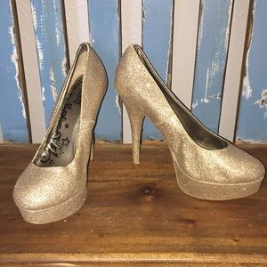 Sparkle pumps